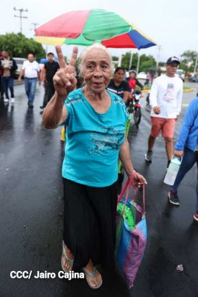 Multitudinaria caminata en saludo al 44/19 y homenaje a la gesta heroica de Julio Buitrago