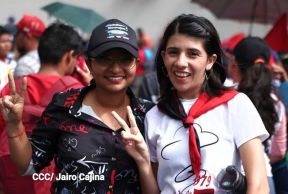 Multitudinaria caminata en saludo al 44/19 y homenaje a la gesta heroica de Julio Buitrago
