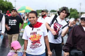 Multitudinaria caminata en saludo al 44/19 y homenaje a la gesta heroica de Julio Buitrago