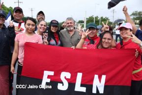 Multitudinaria caminata en saludo al 44/19 y homenaje a la gesta heroica de Julio Buitrago