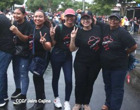 Multitudinaria caminata en saludo al 44/19 y homenaje a la gesta heroica de Julio Buitrago