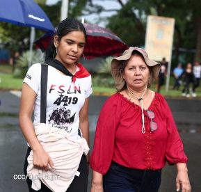 Multitudinaria caminata en saludo al 44/19 y homenaje a la gesta heroica de Julio Buitrago