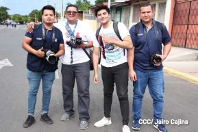 Familias sandinistas celebran con caminata el Día de la Alegría en Nicaragua
