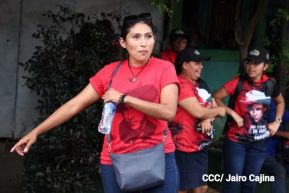 Familias sandinistas celebran con caminata el Día de la Alegría en Nicaragua