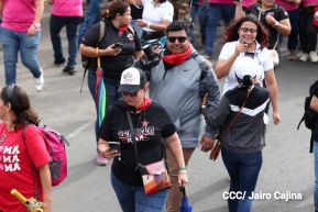 Familias sandinistas celebran con caminata el Día de la Alegría en Nicaragua