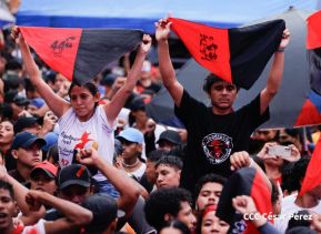 Concierto y fiesta popular por el Día de la Alegría, Avenida de Bolívar a Chávez