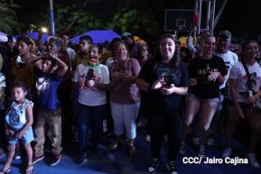 Así celebran las familias nicaragüenses la vigilia para recibir el 44/19 del triunfo de la Revolución Sandinista 