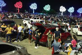 Así celebran las familias nicaragüenses la vigilia para recibir el 44/19 del triunfo de la Revolución Sandinista 