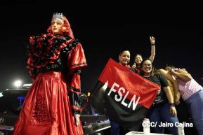 Así celebran las familias nicaragüenses la vigilia para recibir el 44/19 del triunfo de la Revolución Sandinista 