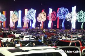 Así celebran las familias nicaragüenses la vigilia para recibir el 44/19 del triunfo de la Revolución Sandinista 