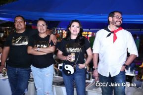 Así celebran las familias nicaragüenses la vigilia para recibir el 44/19 del triunfo de la Revolución Sandinista 