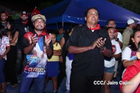 Así celebran las familias nicaragüenses la vigilia para recibir el 44/19 del triunfo de la Revolución Sandinista 