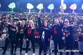 Así celebran las familias nicaragüenses la vigilia para recibir el 44/19 del triunfo de la Revolución Sandinista 