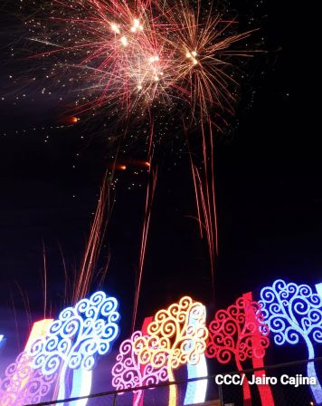 Así celebran las familias nicaragüenses la vigilia para recibir el 44/19 del triunfo de la Revolución Sandinista 