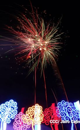 Así celebran las familias nicaragüenses la vigilia para recibir el 44/19 del triunfo de la Revolución Sandinista 