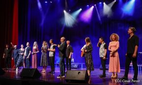 Presentación del Coro Turetsky en el Teatro Nacional Rubén Darío, Nicaragua