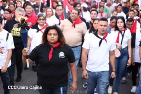 Conmemoración a los héroes y mártires del 23 de julio de 1959 en León