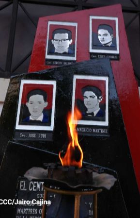 Conmemoración a los héroes y mártires del 23 de julio de 1959 en León