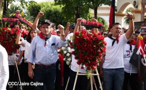 Conmemoración a los héroes y mártires del 23 de julio de 1959 en León