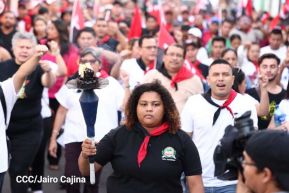 Conmemoración a los héroes y mártires del 23 de julio de 1959 en León