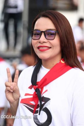 Conmemoración a los héroes y mártires del 23 de julio de 1959 en León