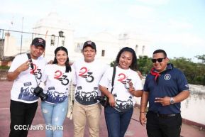 Conmemoración a los héroes y mártires del 23 de julio de 1959 en León