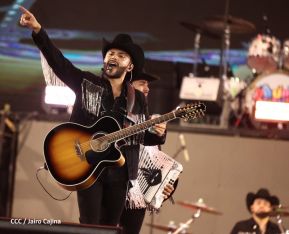 Concierto de Grupo Firme en Nicaragua