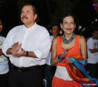 Daniel y Rosario conmemoran a Tomás y el Día Internacional de los Trabajadores