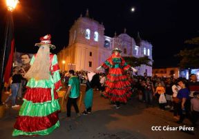 Celebración de la VIII edición del Festival Azul Darío en León