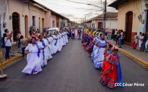Celebración de la VIII edición del Festival Azul Darío en León