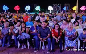 Noche de gloria en honor al Espíritu Santo