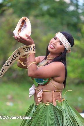 Conmemoración del Día Internacional de los Pueblos Indígenas