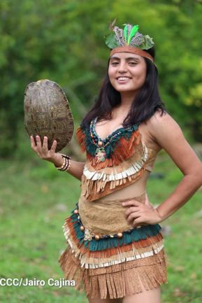 Conmemoración del Día Internacional de los Pueblos Indígenas