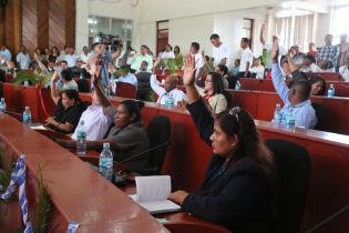 Juramentan a miembros de los Consejos Regionales de la Costa Caribe