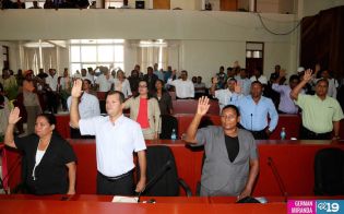 Juramentan a miembros de los Consejos Regionales de la Costa Caribe