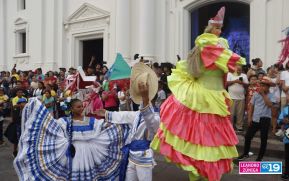 ¿Quién Causa Tanta Alegría? ¡La Asunción de María!