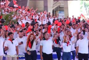 ¡Juventud Gloriosa! ¡Juventud Siempre al Frente!