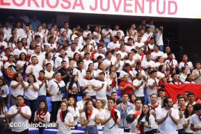 ¡Juventud Gloriosa! ¡Juventud Siempre al Frente!