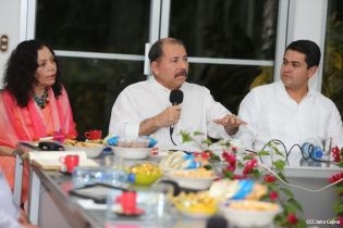 Juramentan a miembros de los Consejos Regionales de la Costa Caribe