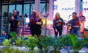 ¡Juventud Gloriosa! ¡Juventud Siempre al Frente!