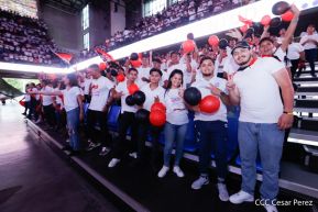 ¡Juventud Gloriosa! ¡Juventud Siempre al Frente!