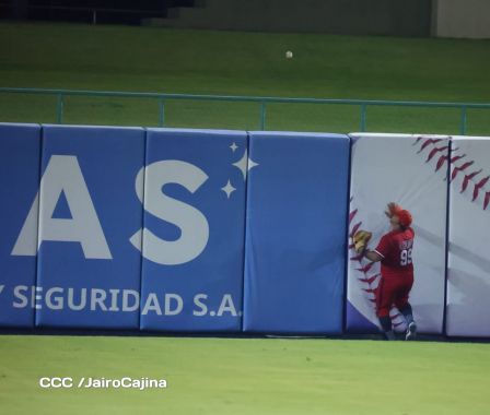 La Maquinaria Roja llega a la final del Pomares 2023