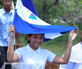Caminata rumbo a la Hacienda San Jacinto para celebrar las batallas por la soberanía e independencia