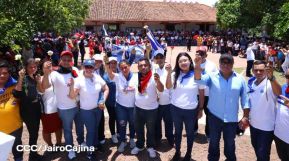 Caminata rumbo a la Hacienda San Jacinto para celebrar las batallas por la soberanía e independencia