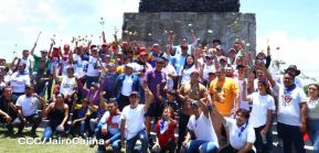 Caminata rumbo a la Hacienda San Jacinto para celebrar las batallas por la soberanía e independencia