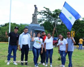 Caminata rumbo a la Hacienda San Jacinto para celebrar las batallas por la soberanía e independencia