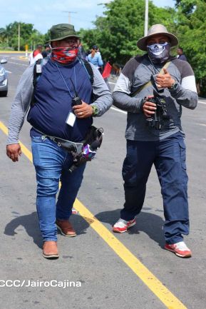 Caminata rumbo a la Hacienda San Jacinto para celebrar las batallas por la soberanía e independencia