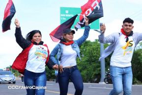 Caminata rumbo a la Hacienda San Jacinto para celebrar las batallas por la soberanía e independencia