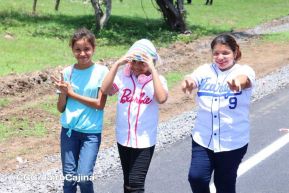 Caminata rumbo a la Hacienda San Jacinto para celebrar las batallas por la soberanía e independencia