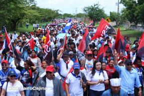 Caminata rumbo a la Hacienda San Jacinto para celebrar las batallas por la soberanía e independencia